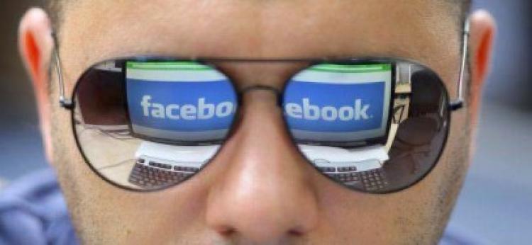 Reţelele de socializare şi blogurile, în pericol